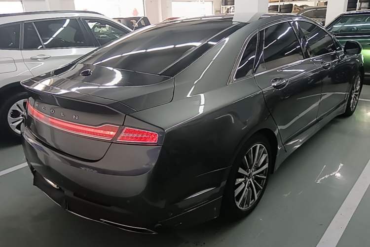 Used Lincoln MKZ 2019 2.0T Luxury Edition China VI Standard Rear Right 45 Deg