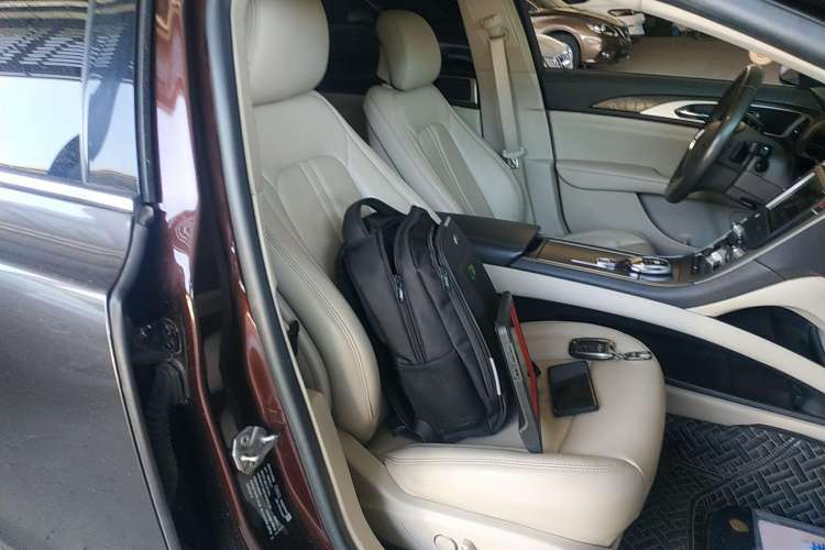 Used Lincoln MKZ 2019 2.0T Luxury Edition China VI Right Front Seat