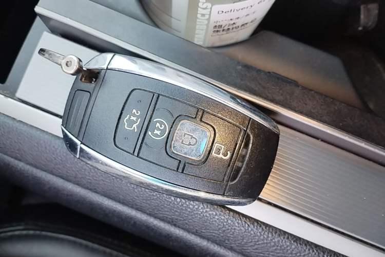 Used Lincoln MKZ 2019 2.0T Luxury Edition China VI Standard Vehicle Key