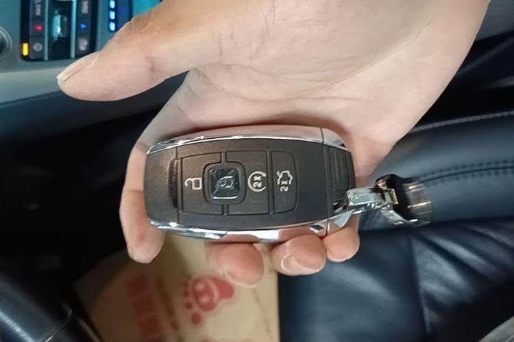 Used Lincoln MKZ 2019 2.0T Luxury Edition China VI Standard Vehicle Key