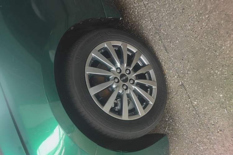 Used Lincoln MKZ 2019 2.0T Luxury Edition China VI Left Front Wheel Hub