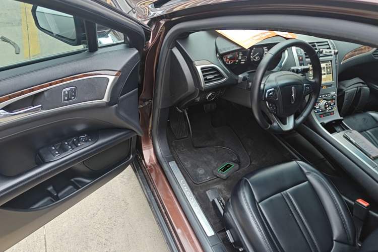 Used Lincoln MKZ 2019 2.0T Luxury Edition China VI Driver Seat