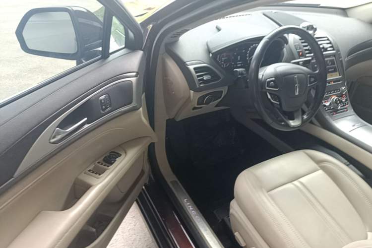 Used Lincoln MKZ 2019 2.0T Luxury Edition China VI Driver Seat