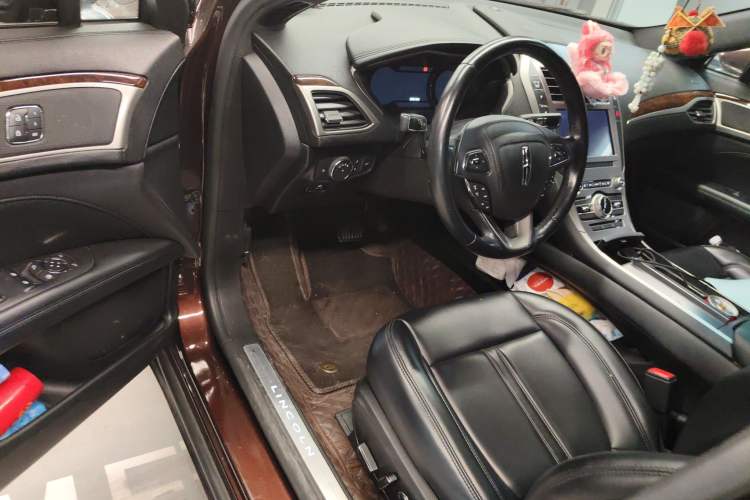 Used Lincoln MKZ 2019 2.0T Luxury Edition China VI Driver Seat