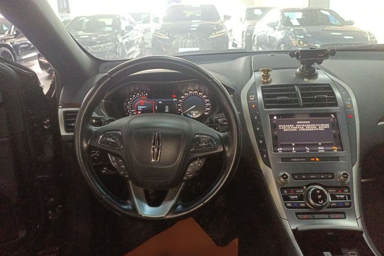 Used Lincoln MKZ 2019 2.0T Luxury Edition China VI Interior 2