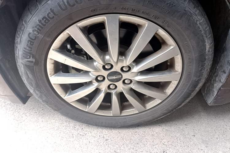 Used Lincoln MKZ 2019 2.0T Luxury Edition China VI Left Front Wheel Hub
