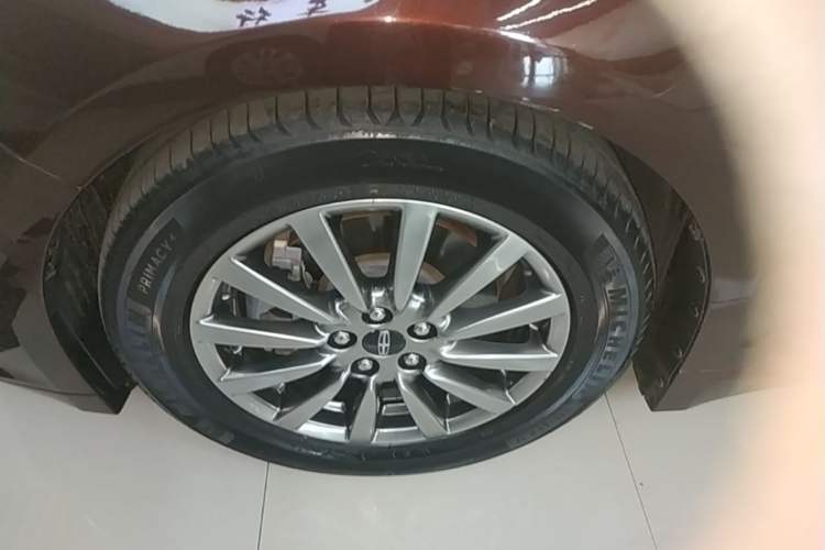 Used Lincoln MKZ 2019 2.0T Luxury Edition China VI Left Front Wheel Hub