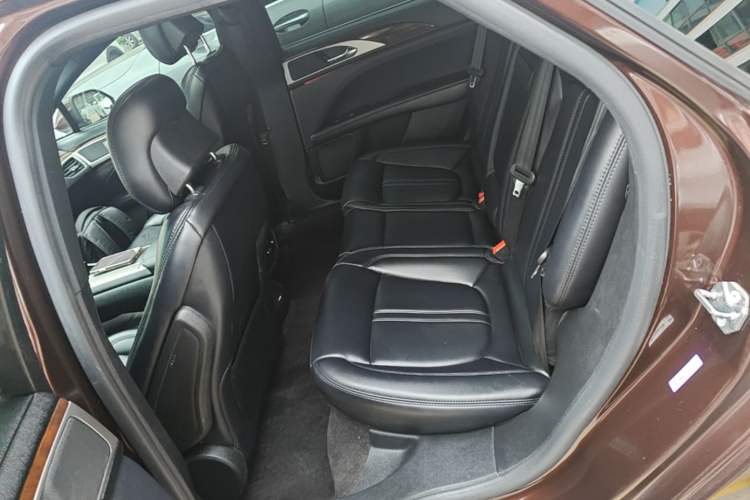 Used Lincoln MKZ 2019 2.0T Luxury Edition China VI Left Rear Seat