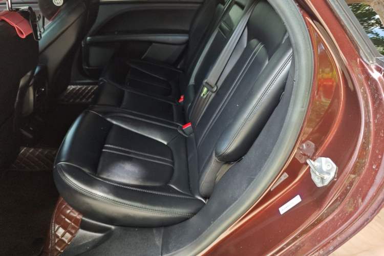 Used Lincoln MKZ 2019 2.0T Luxury Edition China VI Left Rear Seat