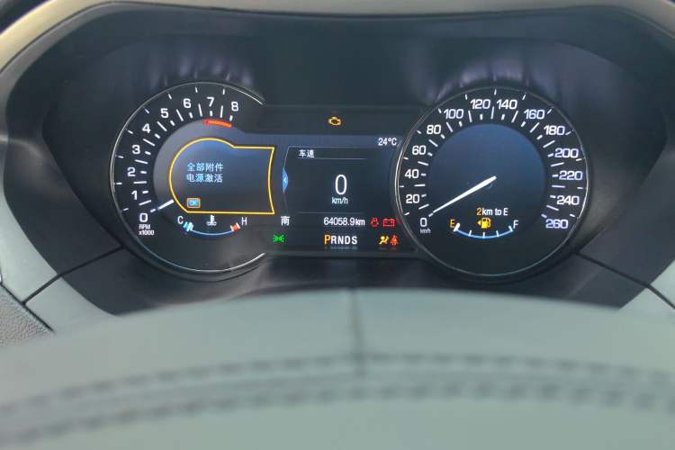Used Lincoln MKZ 2019 2.0T Luxury Edition China VI Odometer Close Up