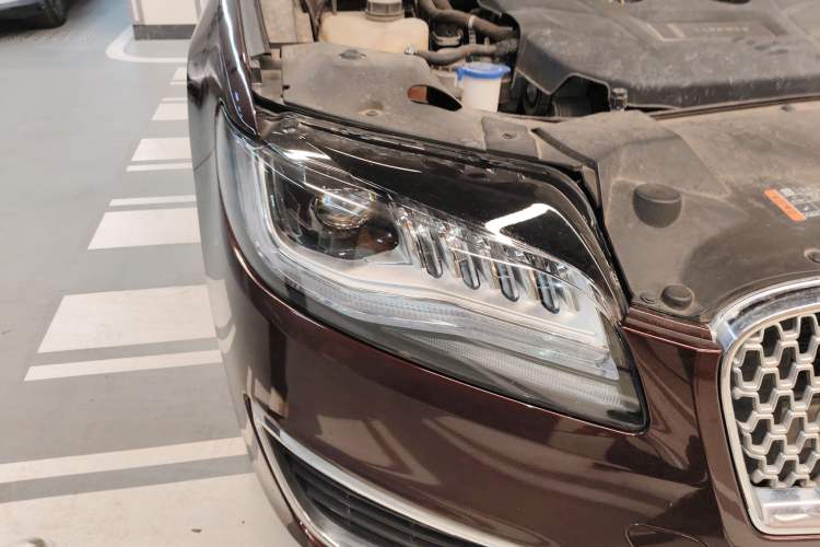 Used Lincoln MKZ 2019 2.0T Luxury Edition China VI Right Front Headlight