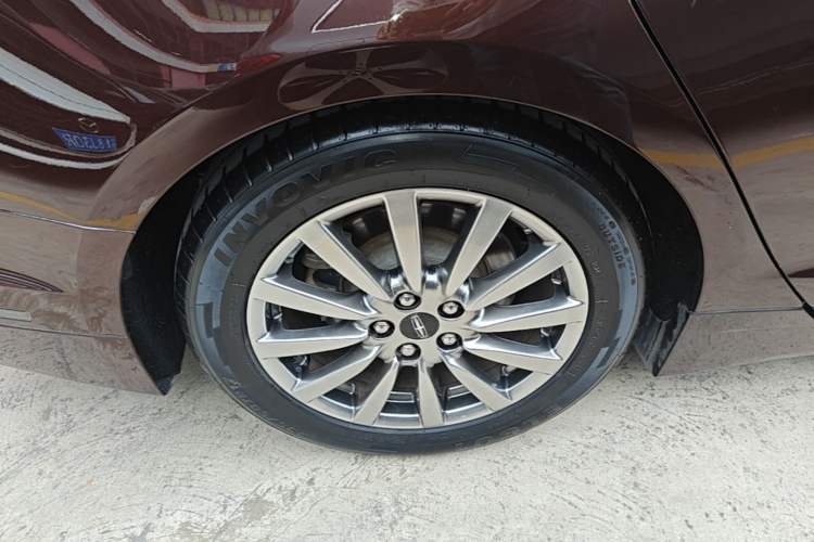 Used Lincoln MKZ 2019 2.0T Luxury Edition China VI Right Rear Wheel Hub