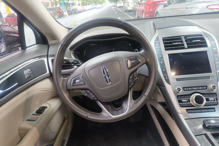 Used Lincoln MKZ 2019 2.0T Luxury Edition China V Standard Steering Wheel