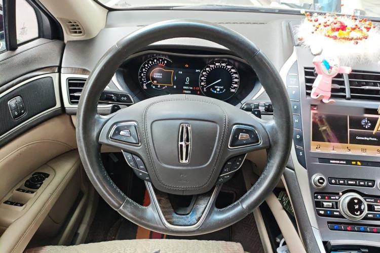 Used Lincoln MKZ 2019 2.0T Luxury Edition China VI Standard Steering Wheel