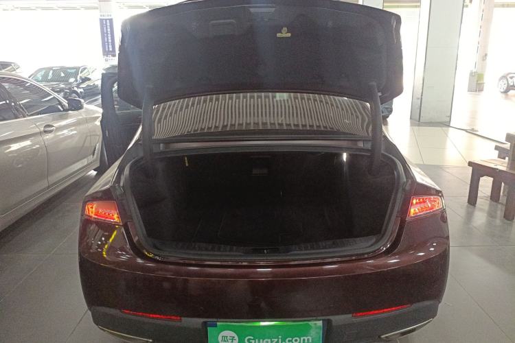Used Lincoln MKZ 2019 2.0T Luxury Edition China VI Trunk