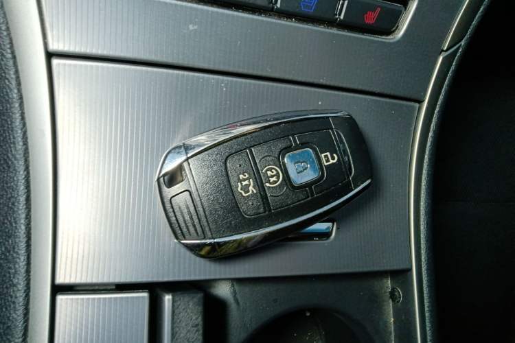 Used Lincoln MKZ 2019 2.0T Luxury Edition China VI Standard Vehicle Key