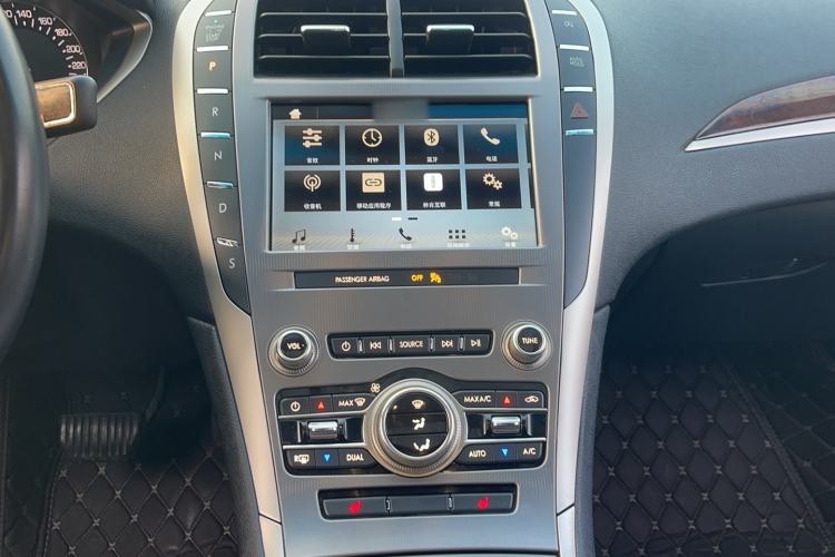 Used Lincoln MKZ 2019 2.0T Luxury Edition China VI Audio And AC Panel