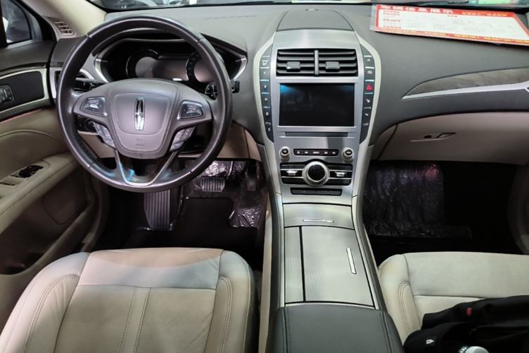 Used Lincoln MKZ 2019 2.0T Luxury Edition China VI Standard Center Console