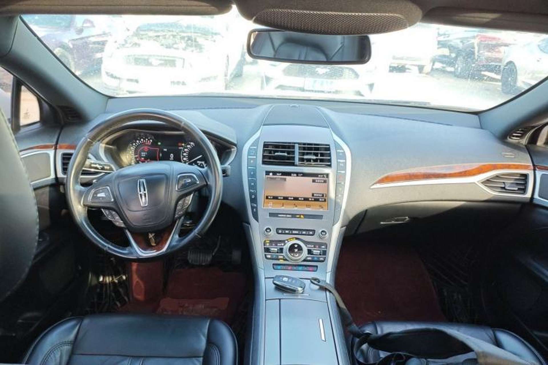 Used Lincoln MKZ 2019 2.0T Luxury Edition China VI Standard Center Console