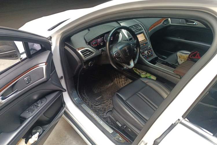 Used Lincoln MKZ 2019 2.0T Luxury Edition China VI Driver Seat