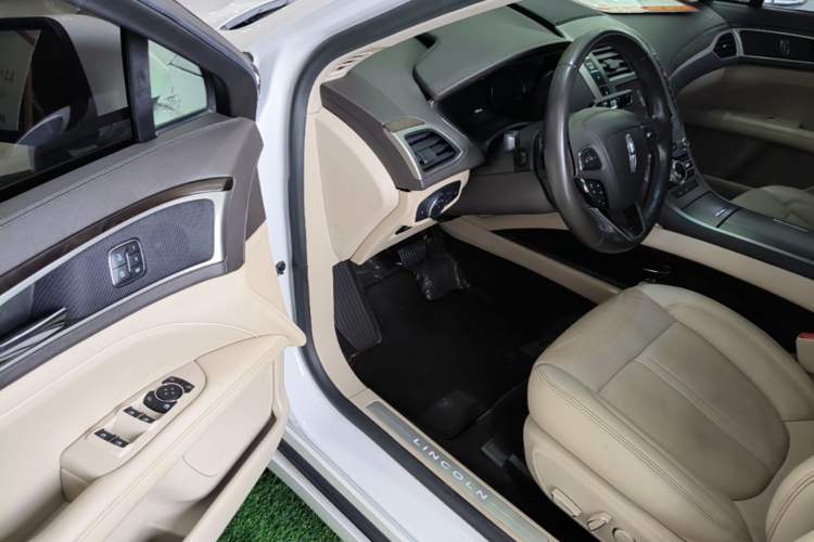 Used Lincoln MKZ 2019 2.0T Luxury Edition China VI Standard Driver Seat