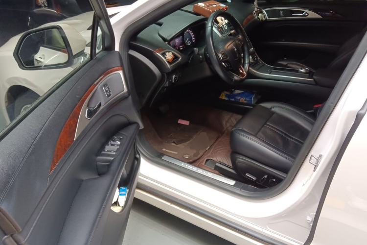 Used Lincoln MKZ 2019 2.0T Luxury Edition China VI Standard Driver Seat