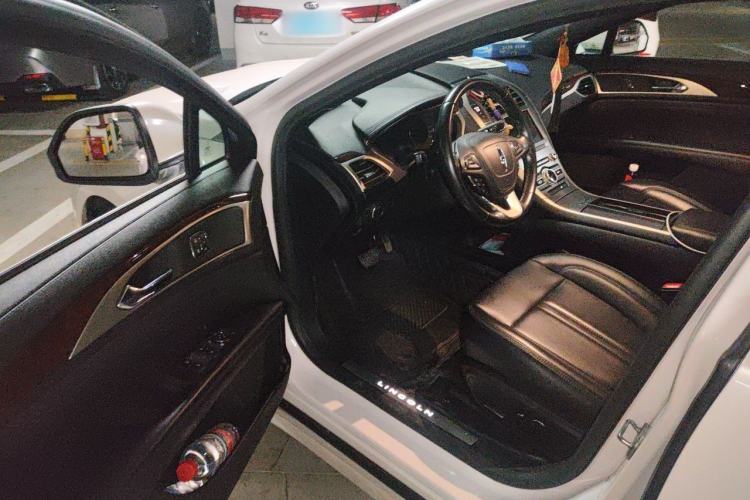 Used Lincoln MKZ 2019 2.0T Luxury Edition China VI Driver Seat