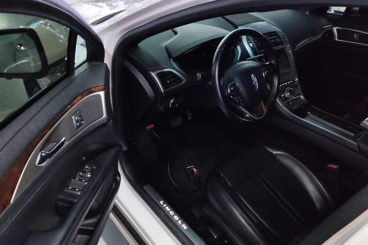 Used Lincoln MKZ 2019 2.0T Luxury Edition China VI Standard Driver Seat