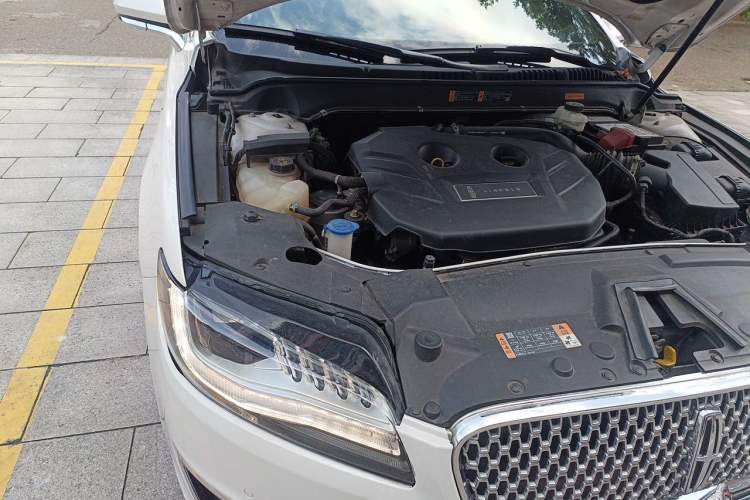 Used Lincoln MKZ 2019 2.0T Luxury Edition China VI Standard Engine Bay Right