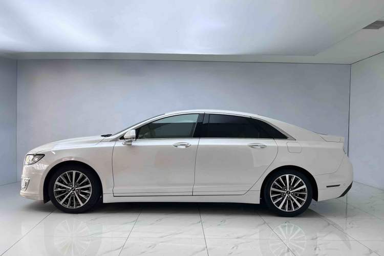 Used Lincoln MKZ 2019 2.0T Luxury Edition China VI Standard Exterior 3