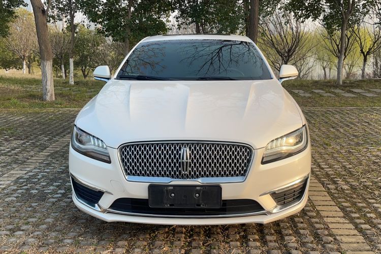 Used Lincoln MKZ 2019 2.0T Luxury Edition China VI Front