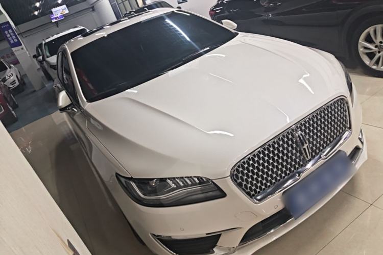 Used Lincoln MKZ 2019 2.0T Luxury Edition China VI Standard Front Right 45 Deg