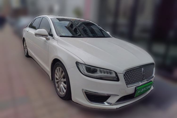Used Lincoln MKZ 2019 2.0T Luxury Edition China VI Front Right 45 Deg