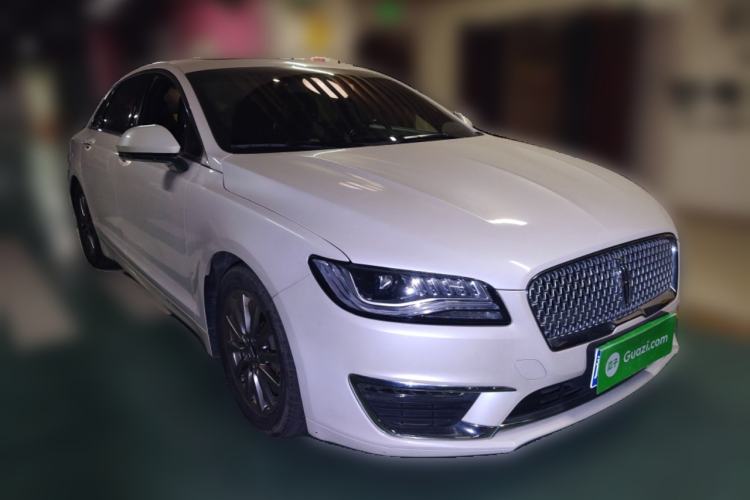 Used Lincoln MKZ 2019 2.0T Luxury Edition China VI Front Right 45 Deg