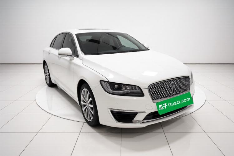 Used Lincoln MKZ 2019 2.0T Luxury Edition China V Standard Front Right 45 Deg