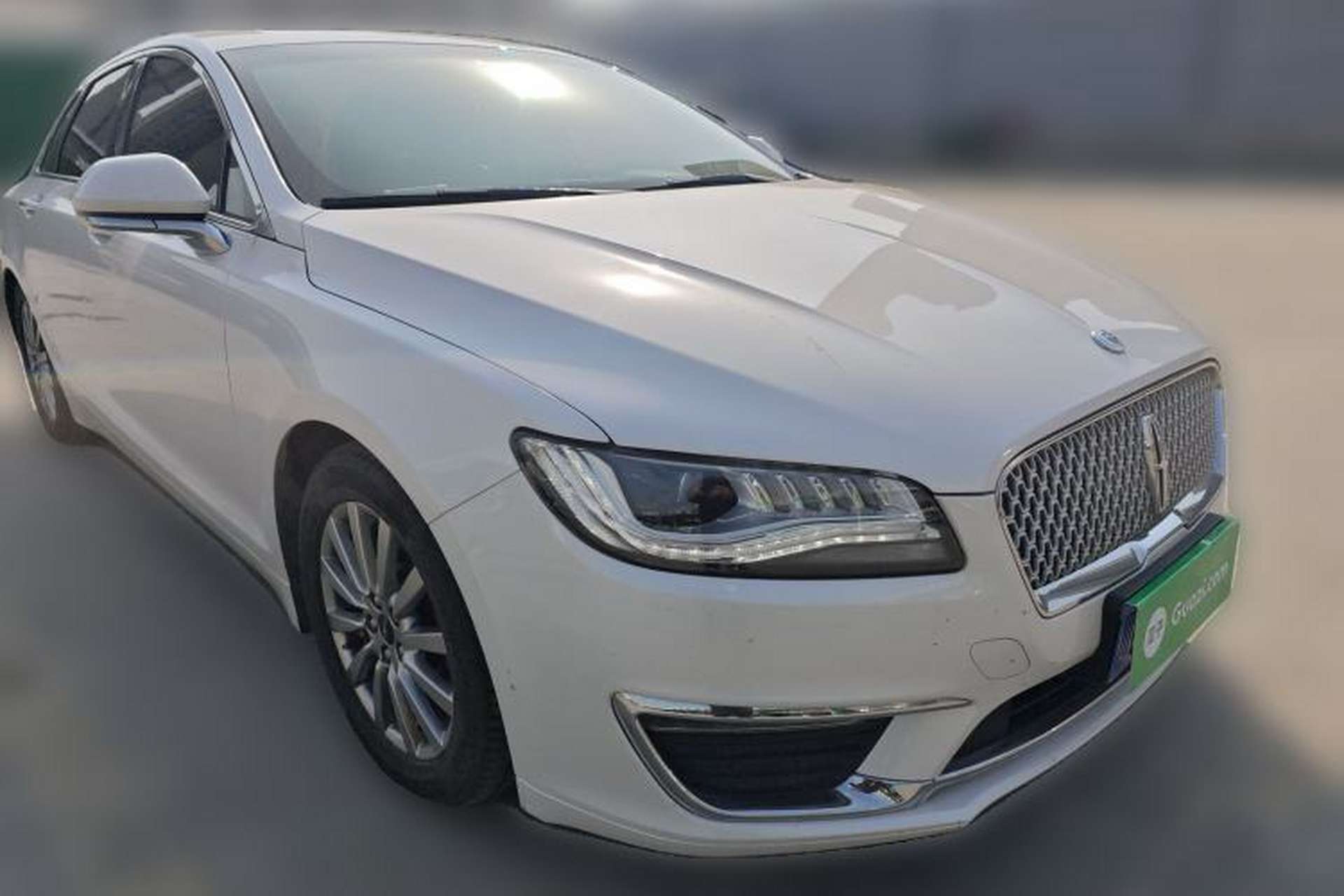 Used Lincoln MKZ 2019 2.0T Luxury Edition China VI Front Right 45 Deg