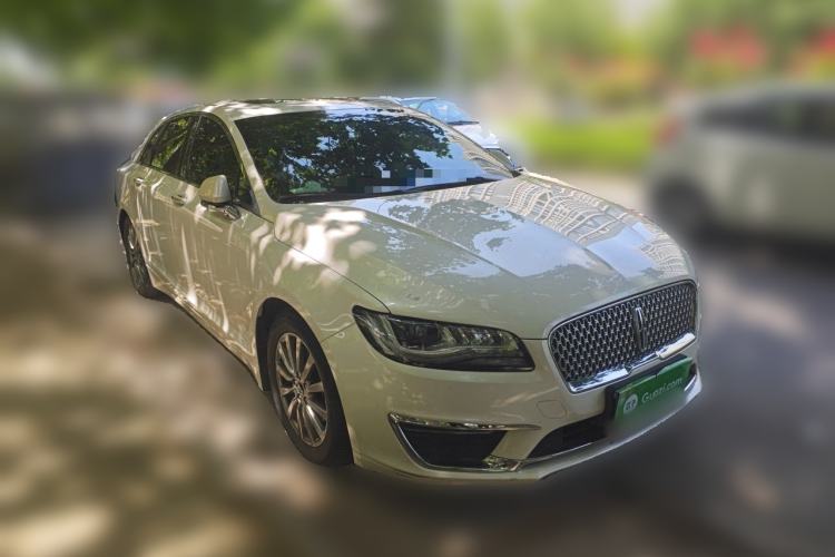 Used Lincoln MKZ 2019 2.0T Luxury Edition China VI Front Right 45 Deg