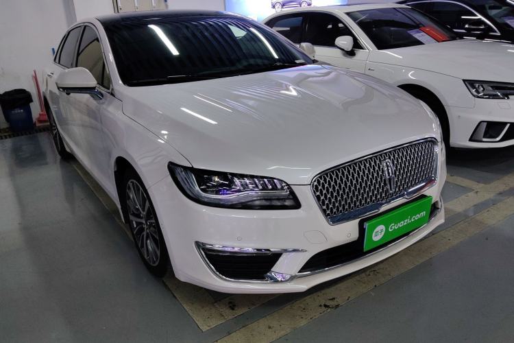 Used Lincoln MKZ 2019 2.0T Luxury Edition China VI Standard Front Right 45 Deg