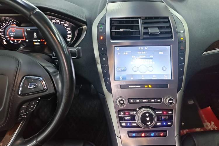 Used Lincoln MKZ 2019 2.0T Luxury Edition China VI Standard Gear Lever