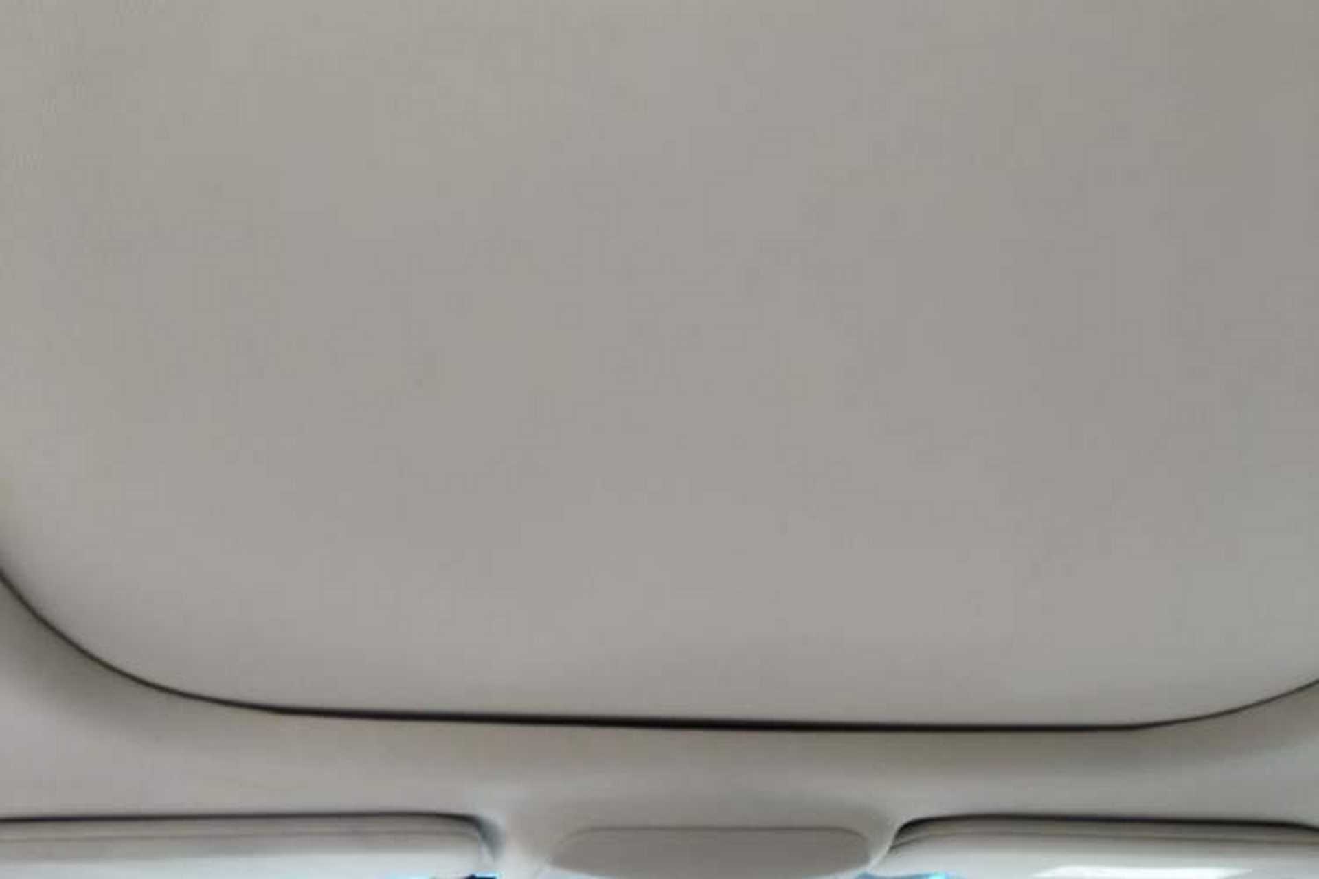 Used Lincoln MKZ 2019 2.0T Luxury Edition China VI Standard Headliner