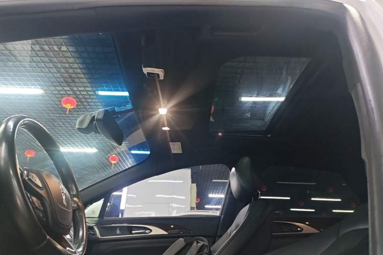 Used Lincoln MKZ 2019 2.0T Luxury Edition China VI Standard Headliner