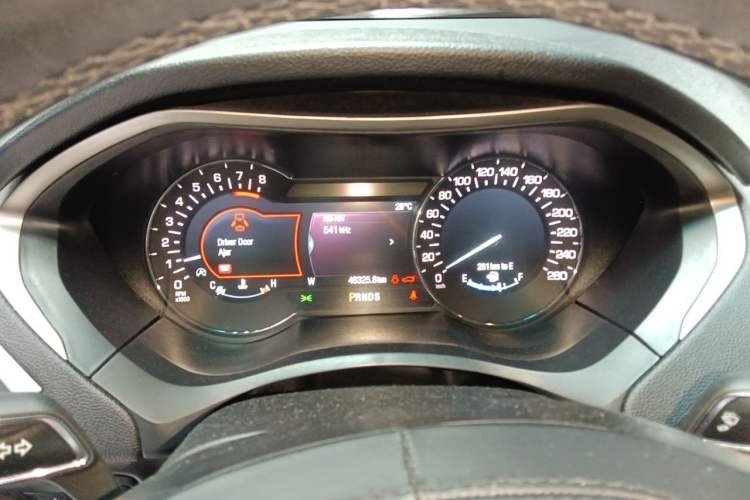 Used Lincoln MKZ 2019 2.0T Luxury Edition China VI Standard Instrument Cluster
