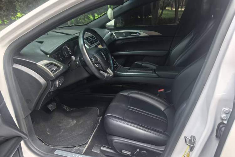 Used Lincoln MKZ 2019 2.0T Luxury Edition China VI Interior 1