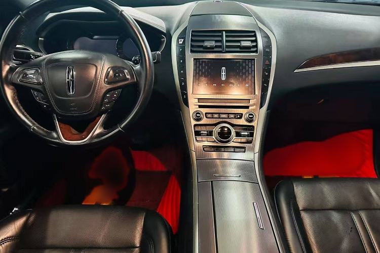 Used Lincoln MKZ 2019 2.0T Luxury Edition China VI Standard Interior 1