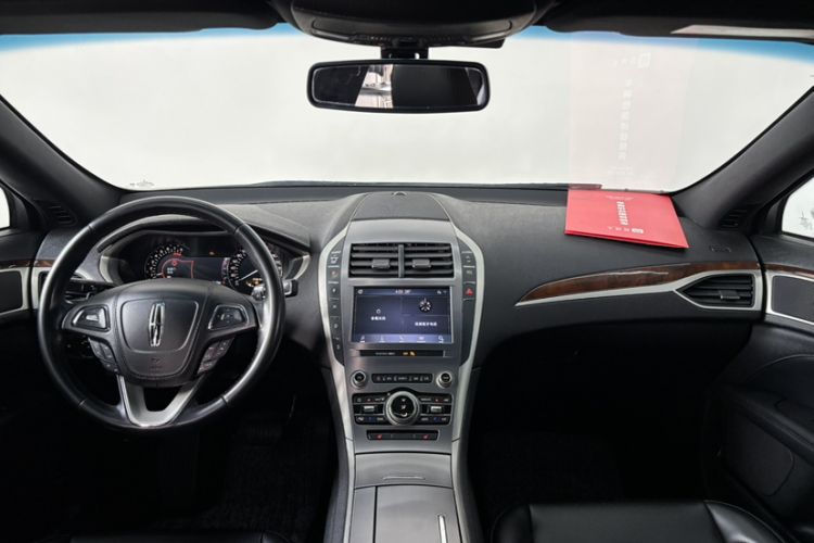 Used Lincoln MKZ 2019 2.0T Luxury Edition China VI Interior 2