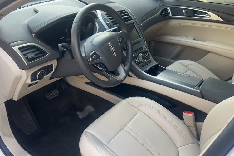 Used Lincoln MKZ 2019 2.0T Luxury Edition China VI Interior 3