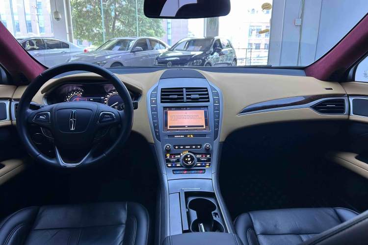 Used Lincoln MKZ 2019 2.0T Luxury Edition China VI Standard Interior 5
