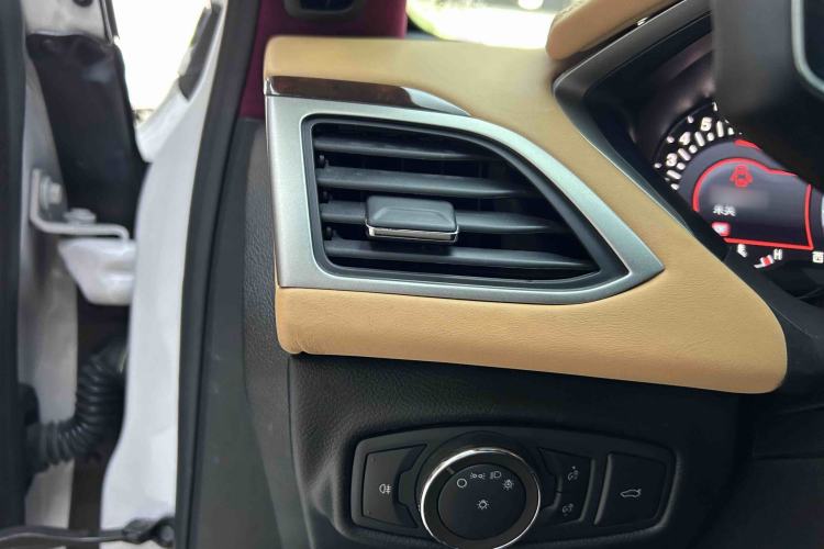 Used Lincoln MKZ 2019 2.0T Luxury Edition China VI Standard Interior 6
