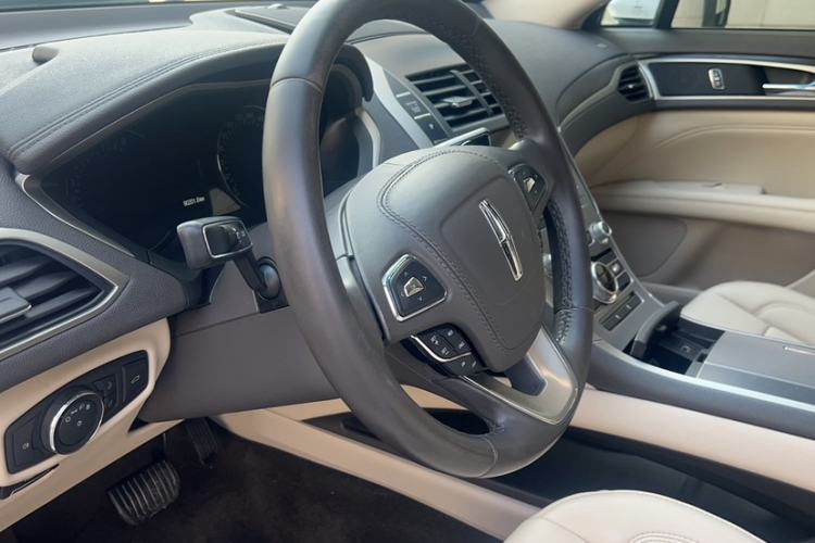 Used Lincoln MKZ 2019 2.0T Luxury Edition China VI Interior 8