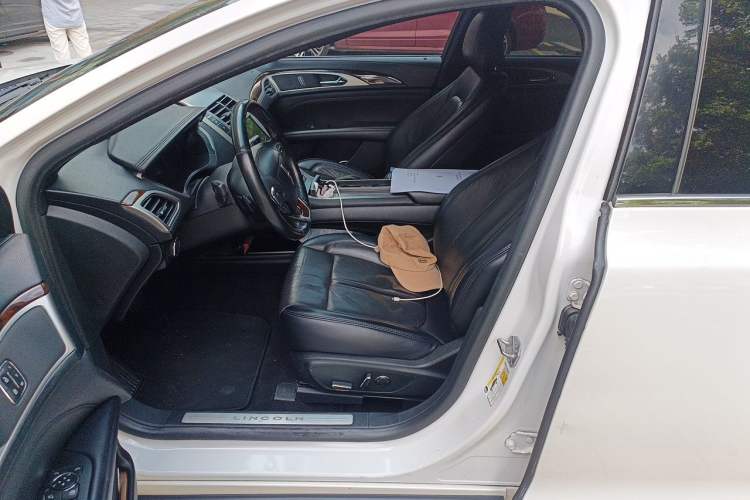 Used Lincoln MKZ 2019 2.0T Luxury Edition China VI Standard Left Front Seat